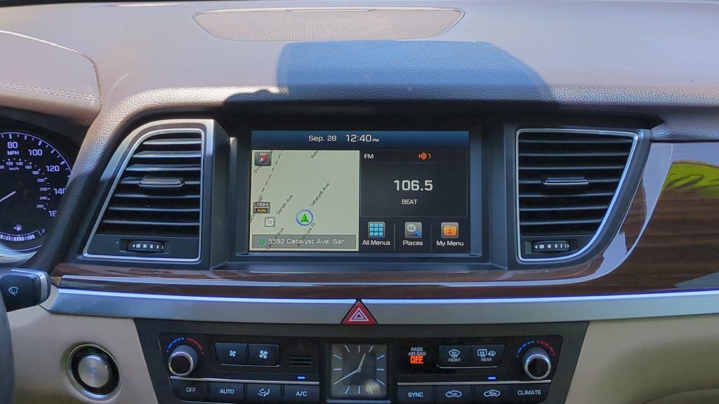 Used 2017 Black Genesis 3.8 image 14