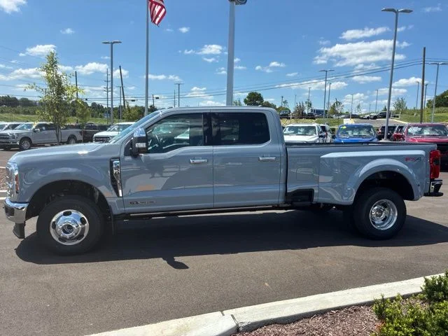 New 2026 Glacier Gray Metallic Tri-Coat Ford F-350® King Ranch® image 2