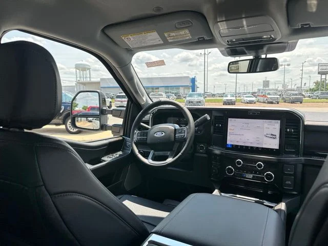 New 2026 Avalanche Ford F-250® Lariat® image 18