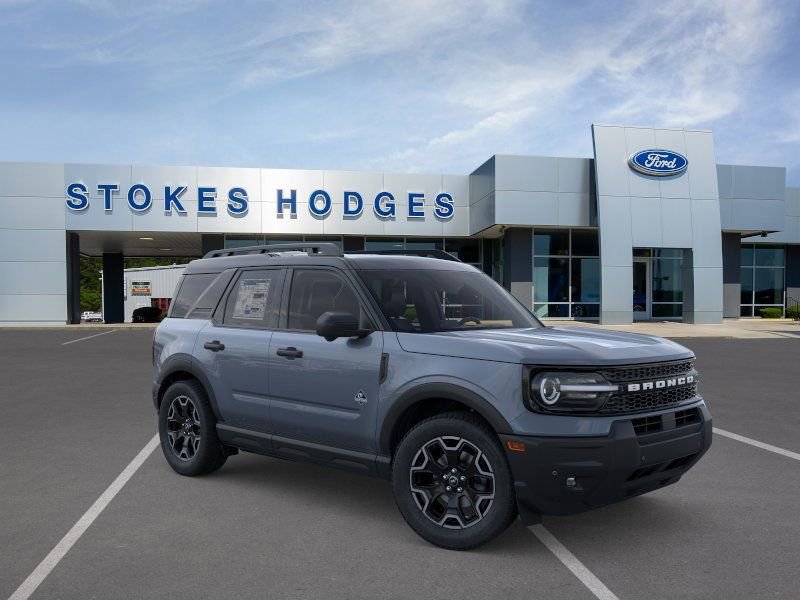 New 2026 Azure Gray Metallic Tri-Coat Ford Outer Banks® image 26