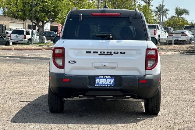 New 2026 Oxford White Ford Big Bend® image 27