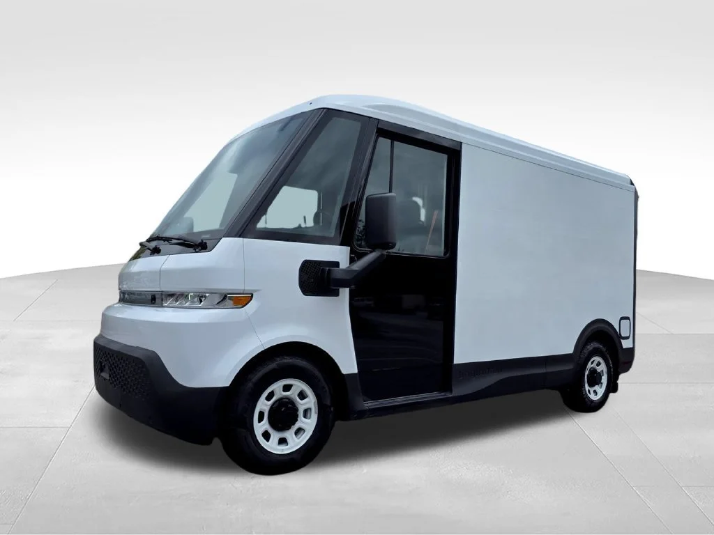 Used 2024 Oyster White BrightDrop EJY image 36