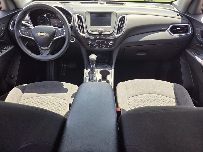 Used 2024 Summit White CHEVROLET LT image 12