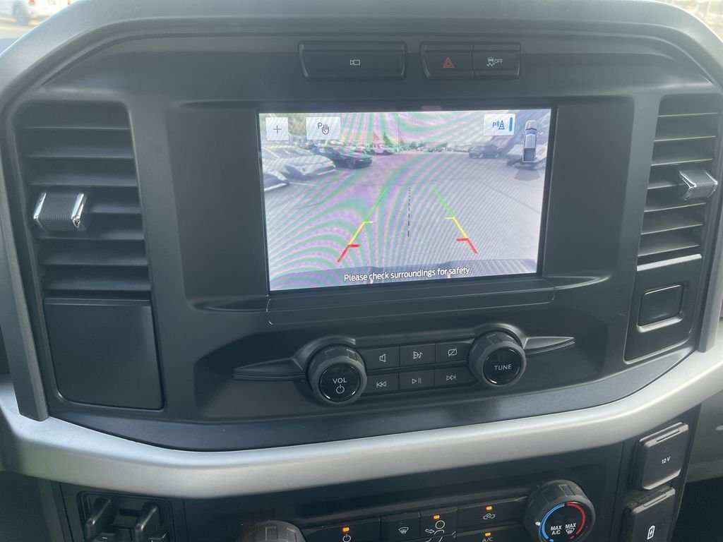 Used 2022 White Ford XL image 20
