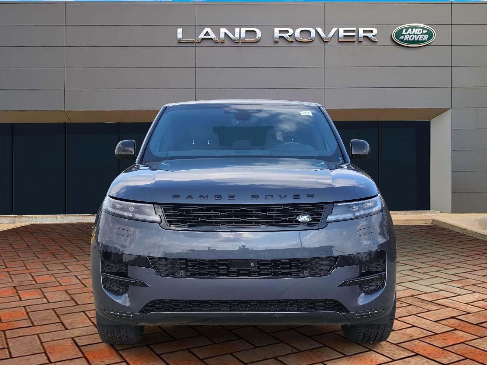 Used 2025 Varesine Blue Metallic Land Rover SE image 2