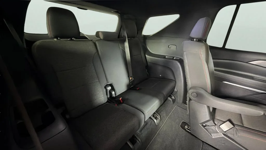 2024 Chevrolet Traverse Z71 - Photo 30