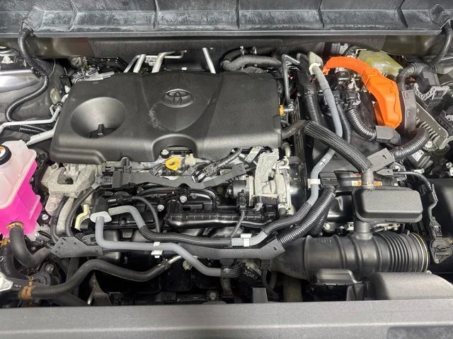Used 2021 Gray Toyota XLE image 9