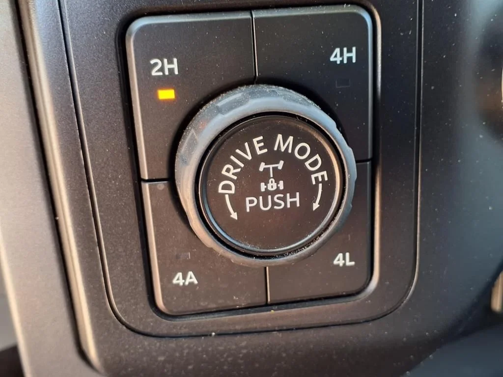 Used 2021 White Ford Lariat image 13