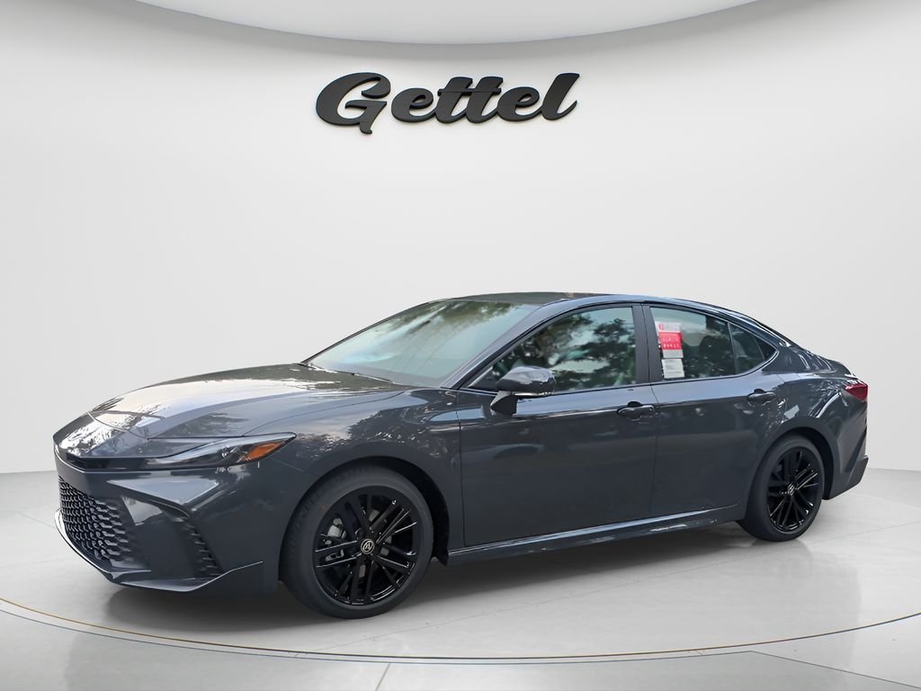 2026 Toyota Camry SE Hybrid's photo