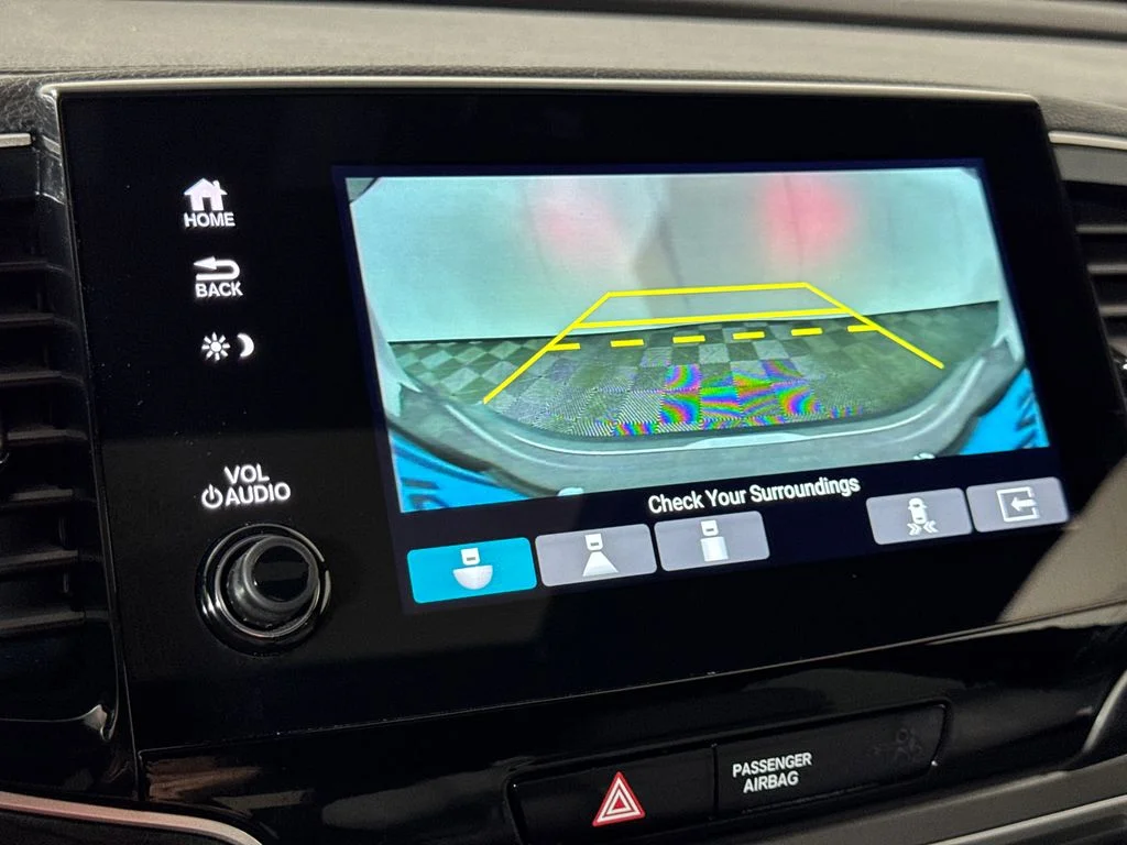 Used 2023 Gray Honda EX-L image 22