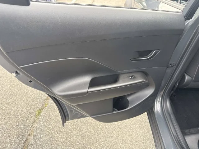 2024 Hyundai Kona SEL - Photo 14