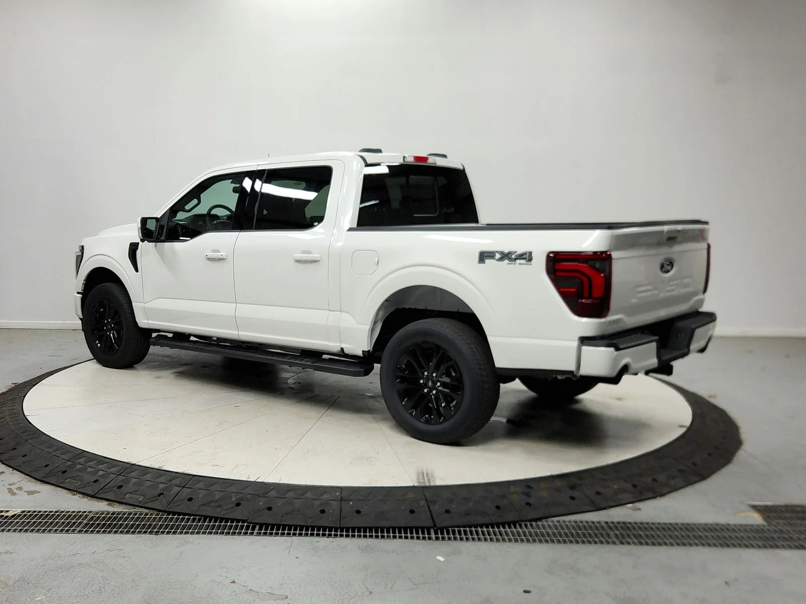 New 2026 White Ford Lariat image 6