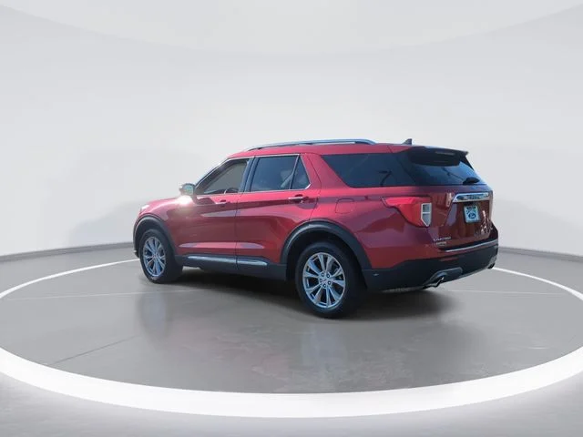 Used 2023 Red Ford Limited image 6