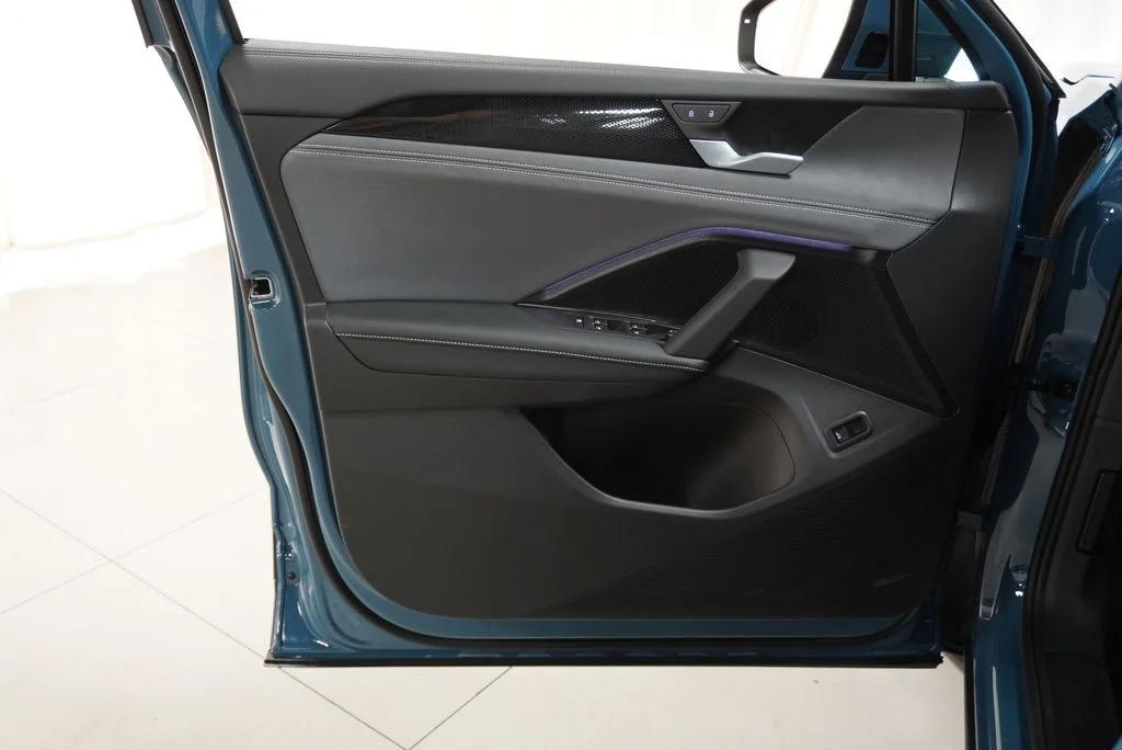 New 2026 Blue Volkswagen 2.0T SE image 24