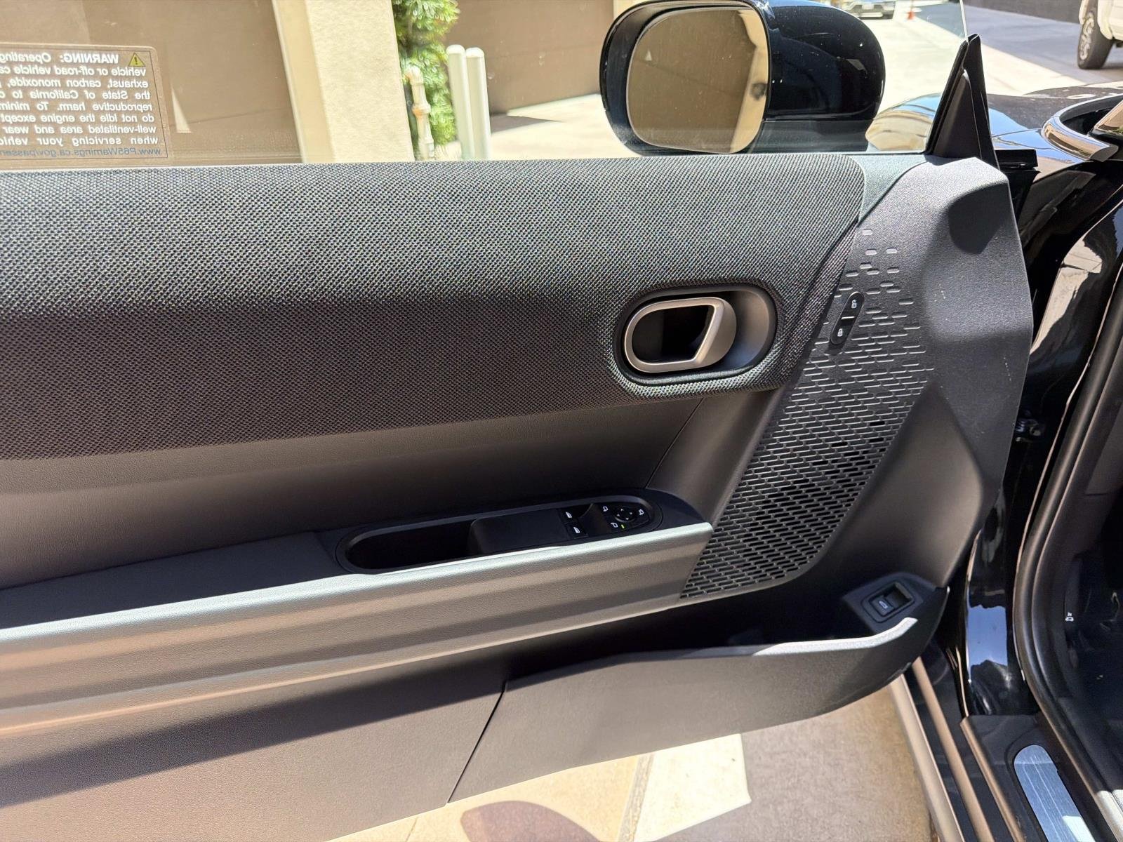 New 2026 0C4R Midnight Black II Metallic MINI Signature Plus image 7