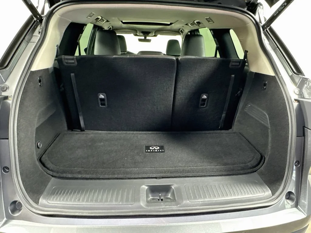 Certified Used 2027 Gray INFINITI LUXE image 35