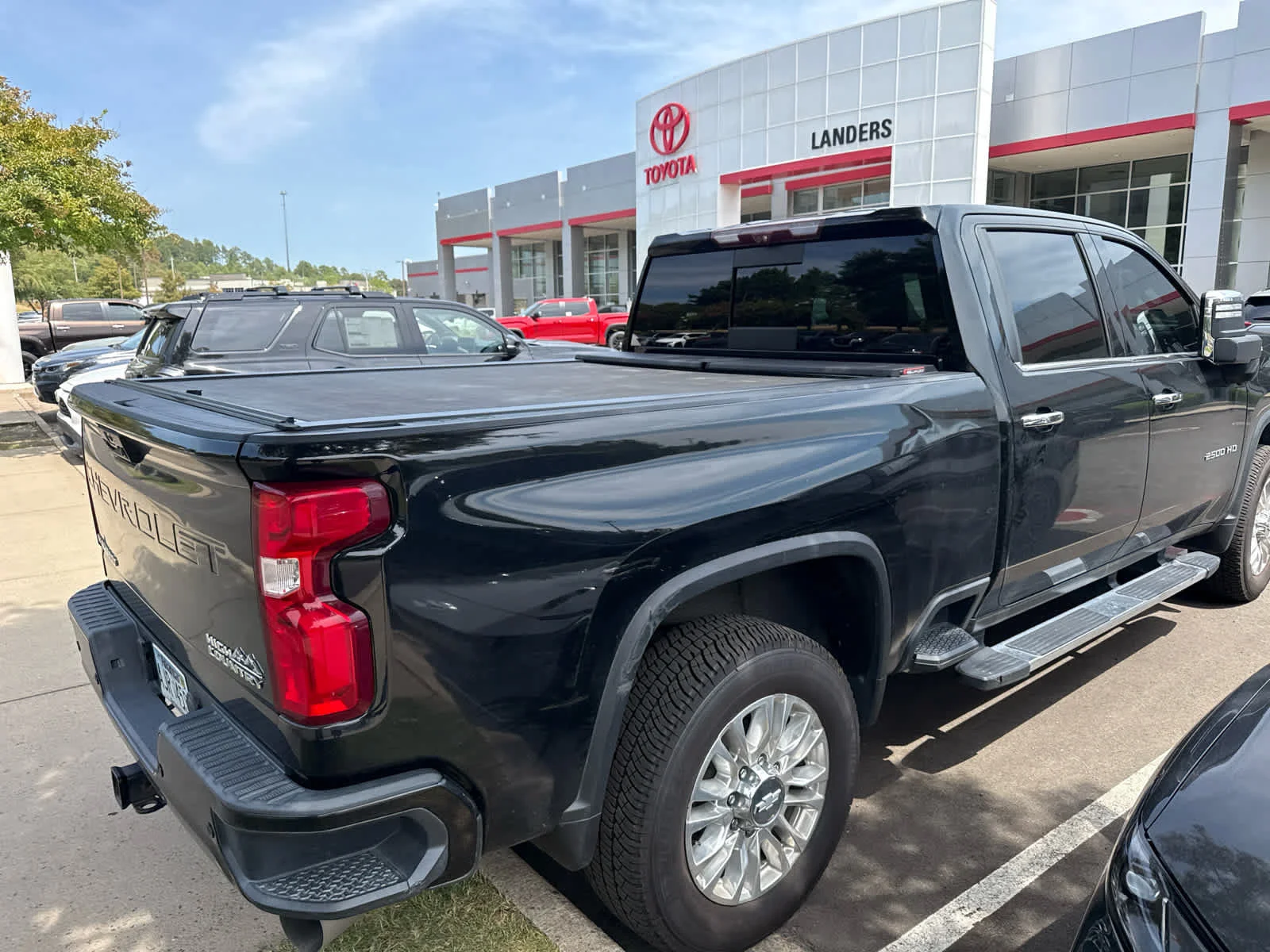 Used 2020 Black Chevrolet High Country image 4