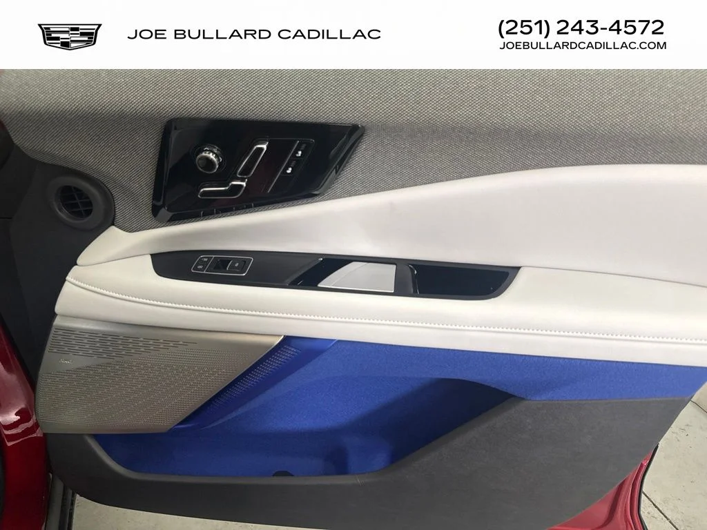 2026 Cadillac OPTIQ Luxury - Photo 21