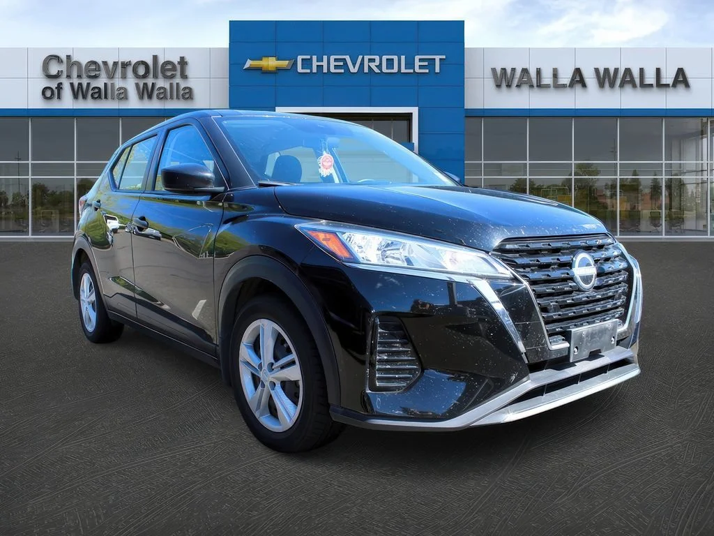 2023 Nissan Kicks S