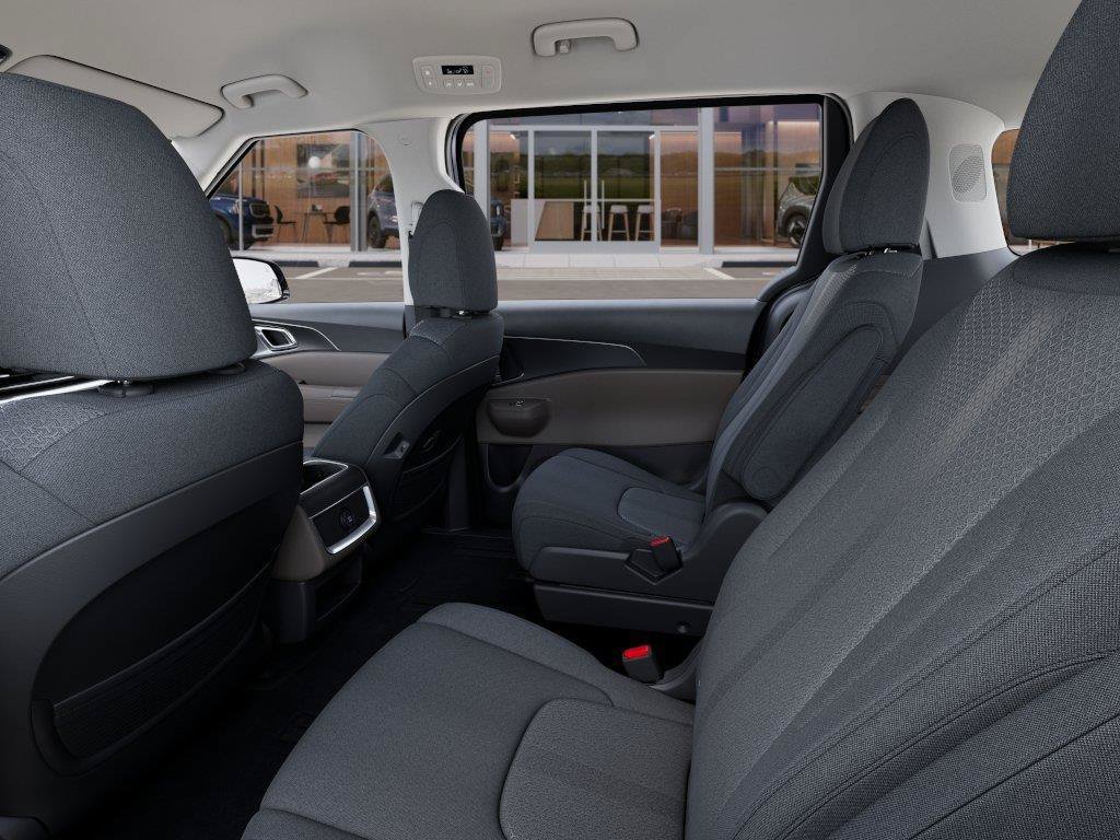 New 2026 Deep Chroma Blue Kia LX image 18