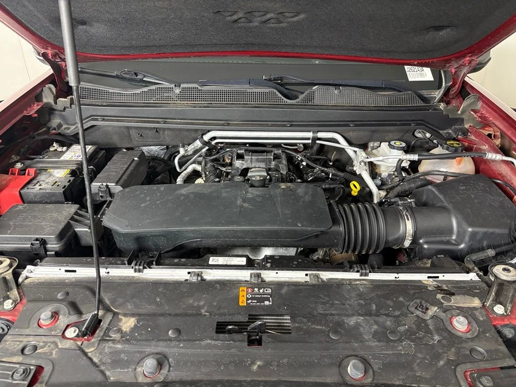 Used 2024 Red Chevrolet LT image 44