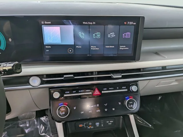 Used 2025 Gray Hyundai SEL image 21