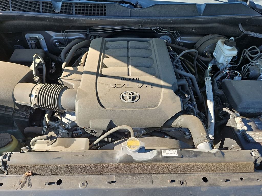 Used 2017 Magnetic Gray Metallic Toyota Limited image 22