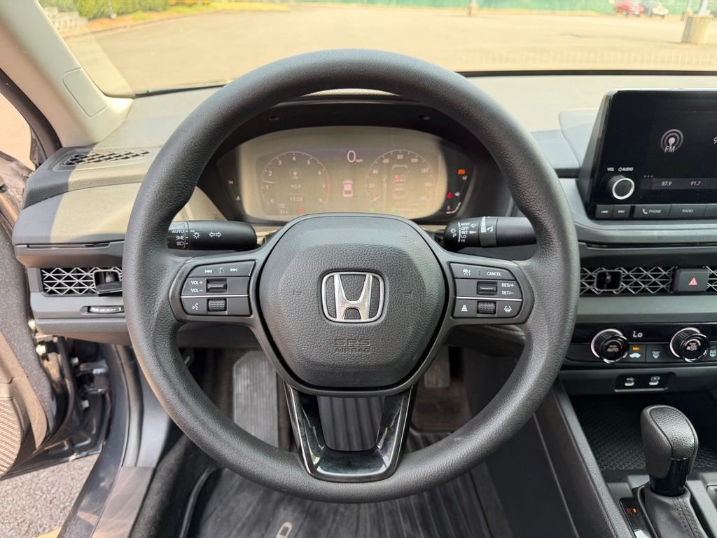 Used 2023 Canyon River Blue Metallic Honda LX image 17