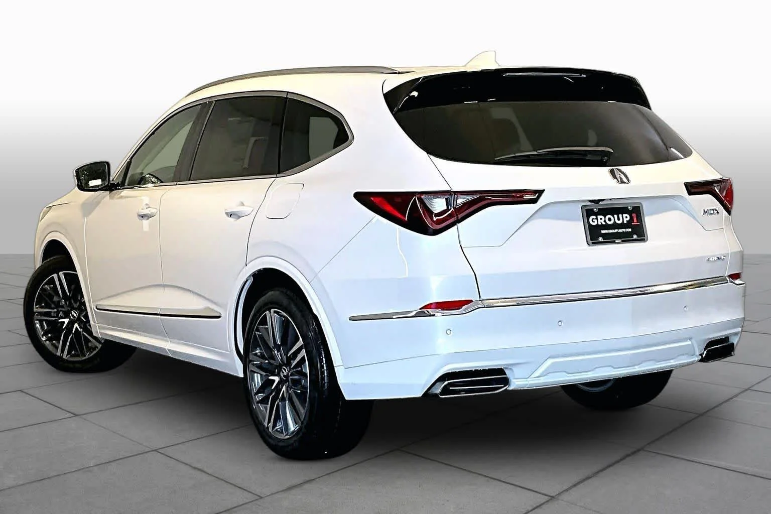 New 2026 Platinum White Pearl Acura With Advance Package image 4