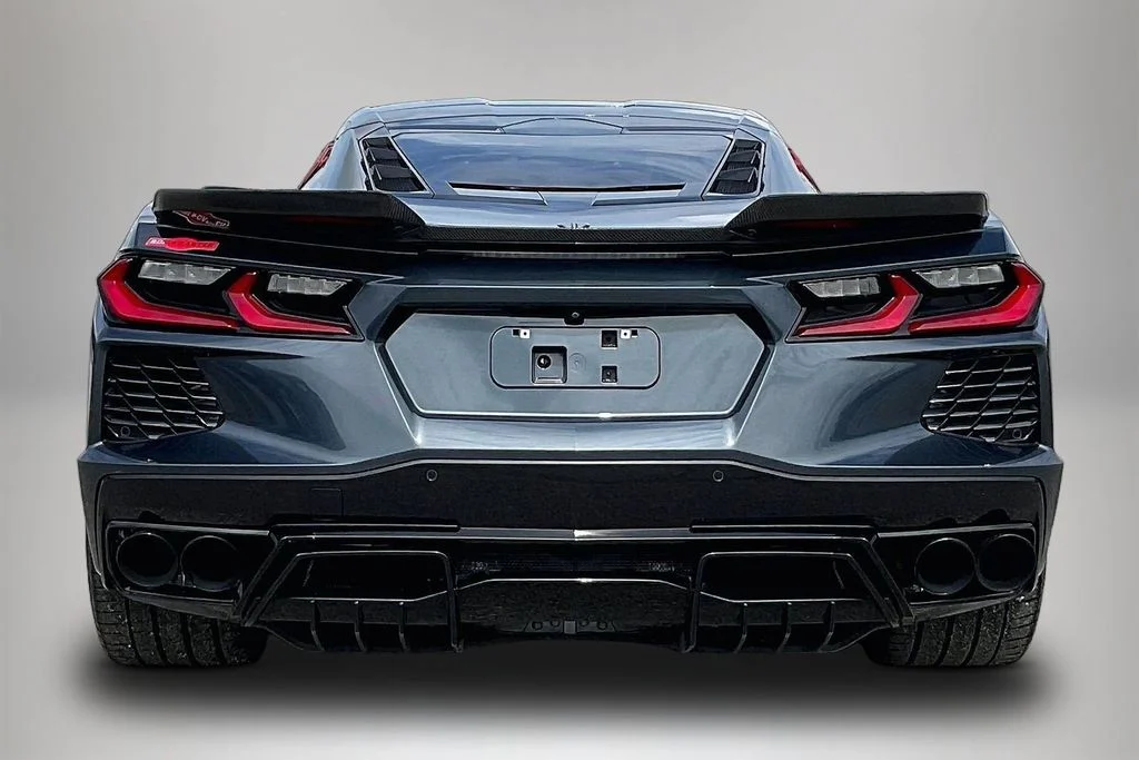 Used 2020 Gray Chevrolet Stingray image 6