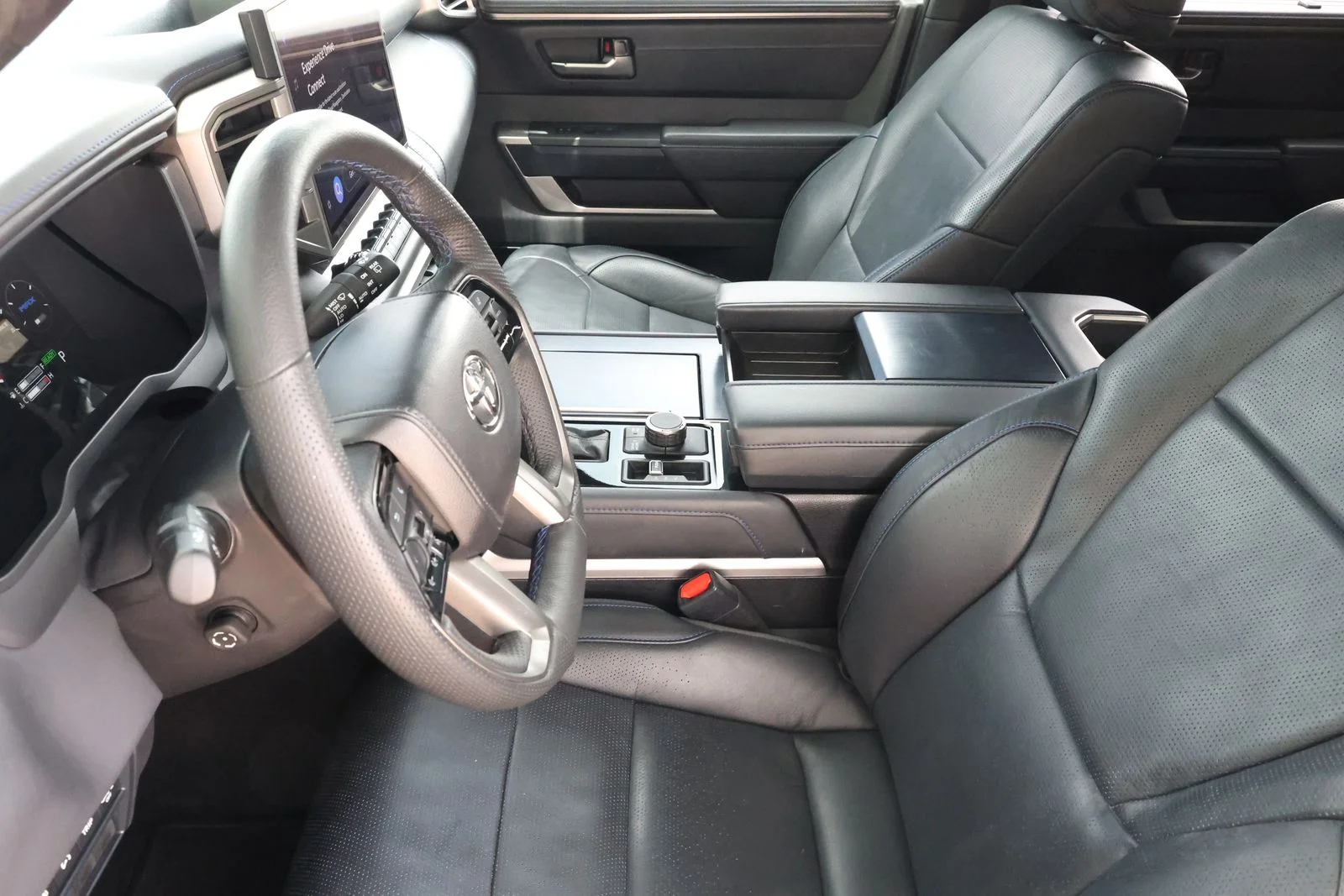 Used 2026  Toyota Platinum image 15