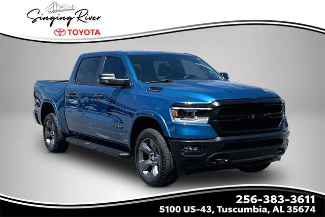 2024 RAM 1500 Big Horn/Lone Star 4x4 Crew Cab 5'7's photo