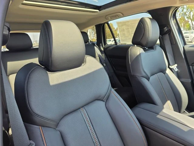 2025 Mazda CX-50 Premium - Photo 11