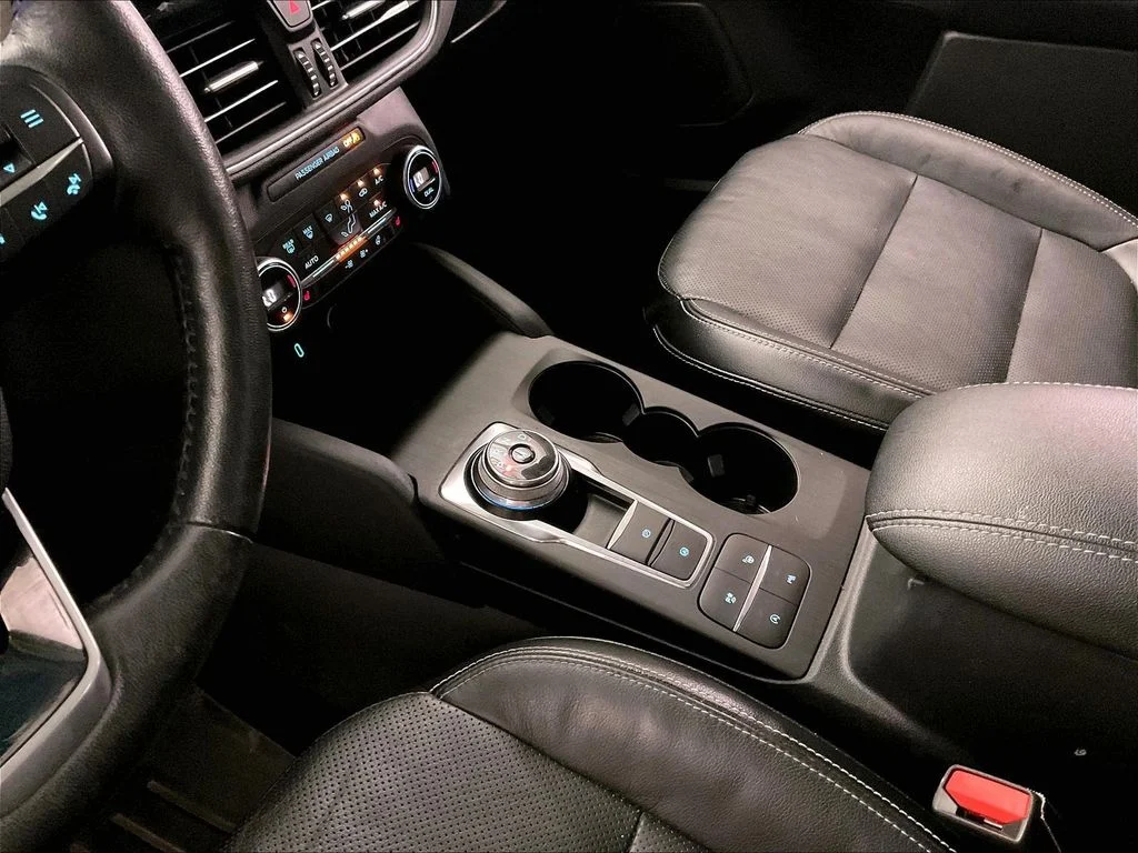 Used 2020 Blue Ford Titanium image 20