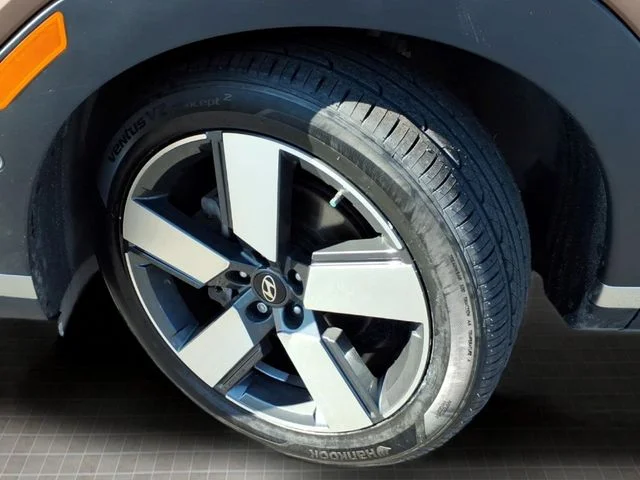 Used 2024 Brown Hyundai Limited image 14