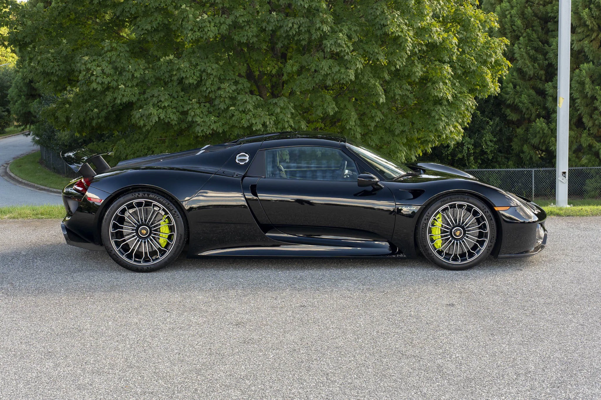 Used 2015 Black Porsche  image 8