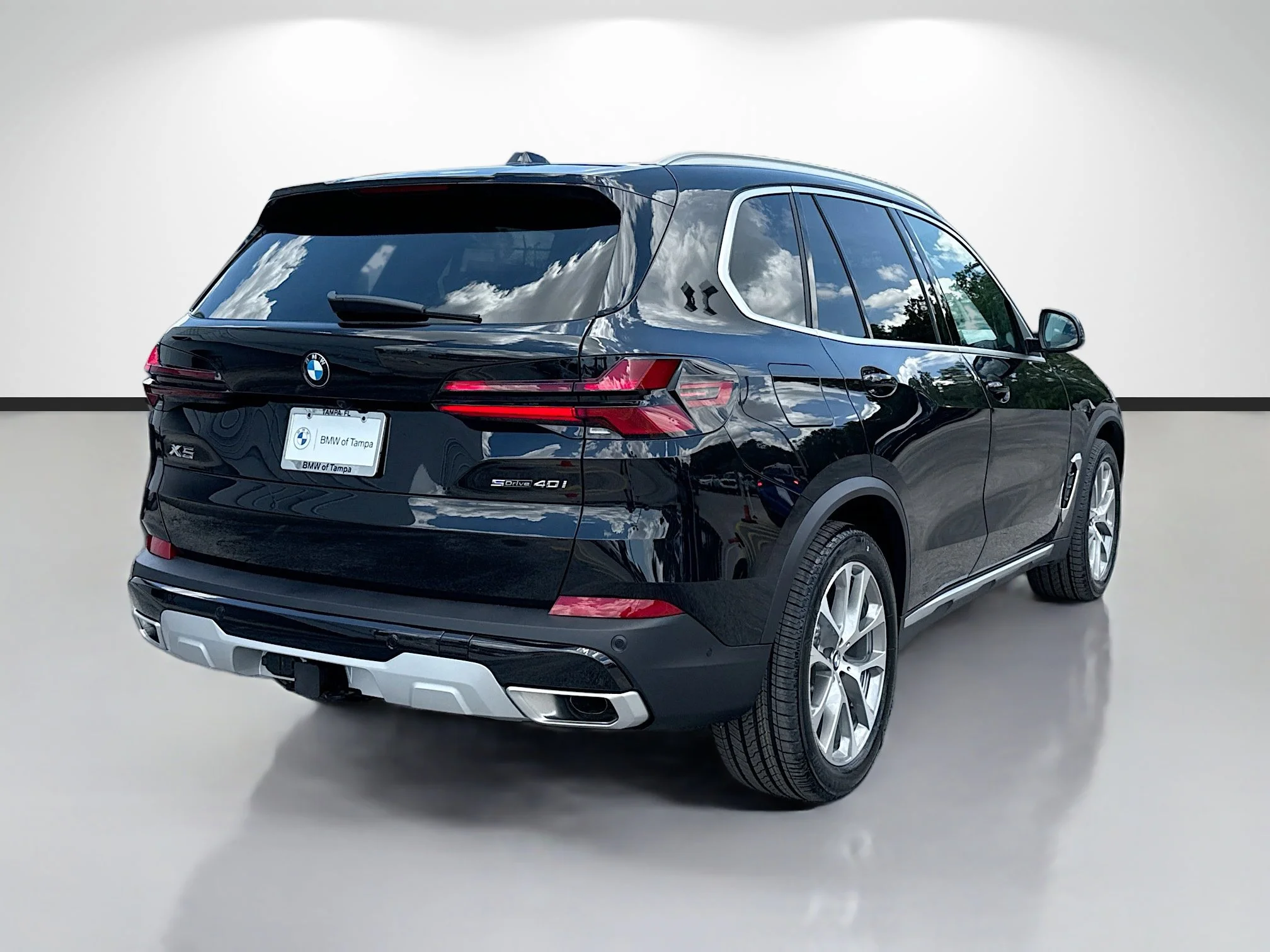 New 2026 Black Sapphire Metallic BMW sDrive40i image 3