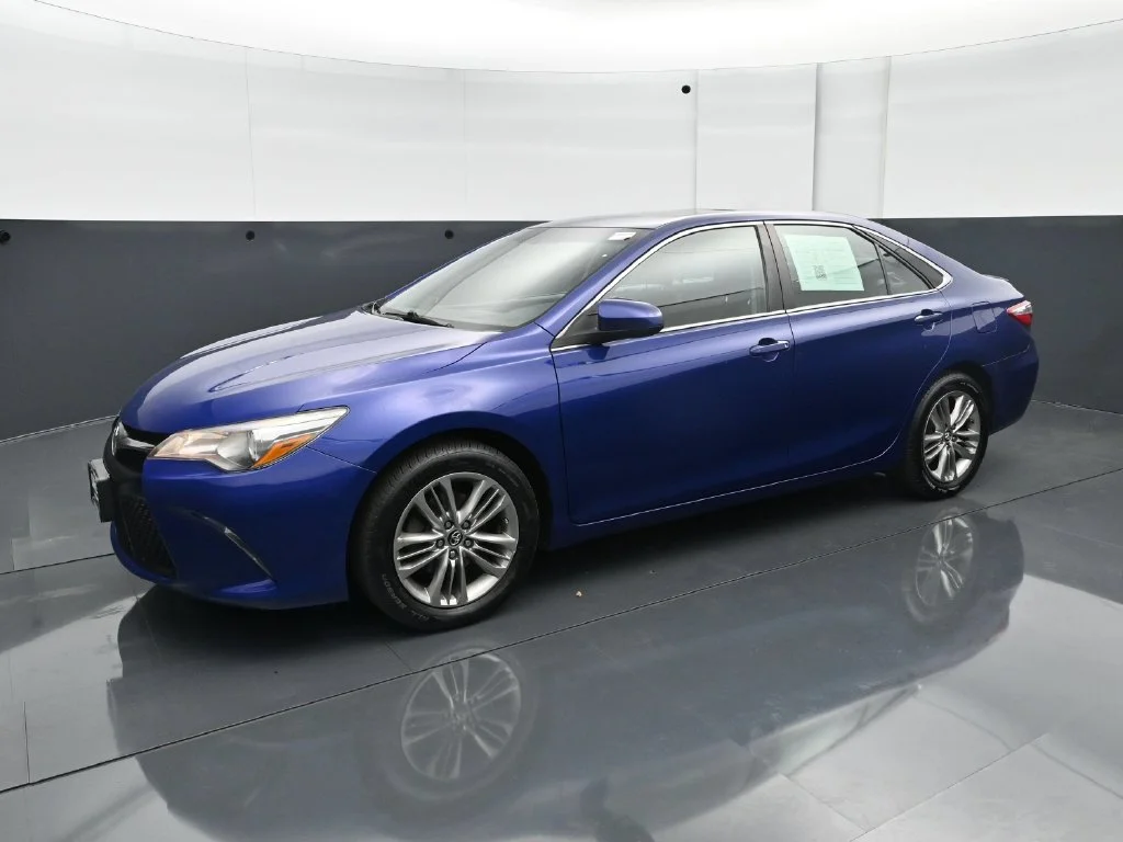 Used 2016 Toyota Camry Special Edition with VIN 4T1BF1FK6GU574333 for sale in Burnsville, Minnesota