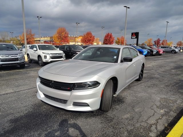 2023 Dodge Charger SXT photo 3