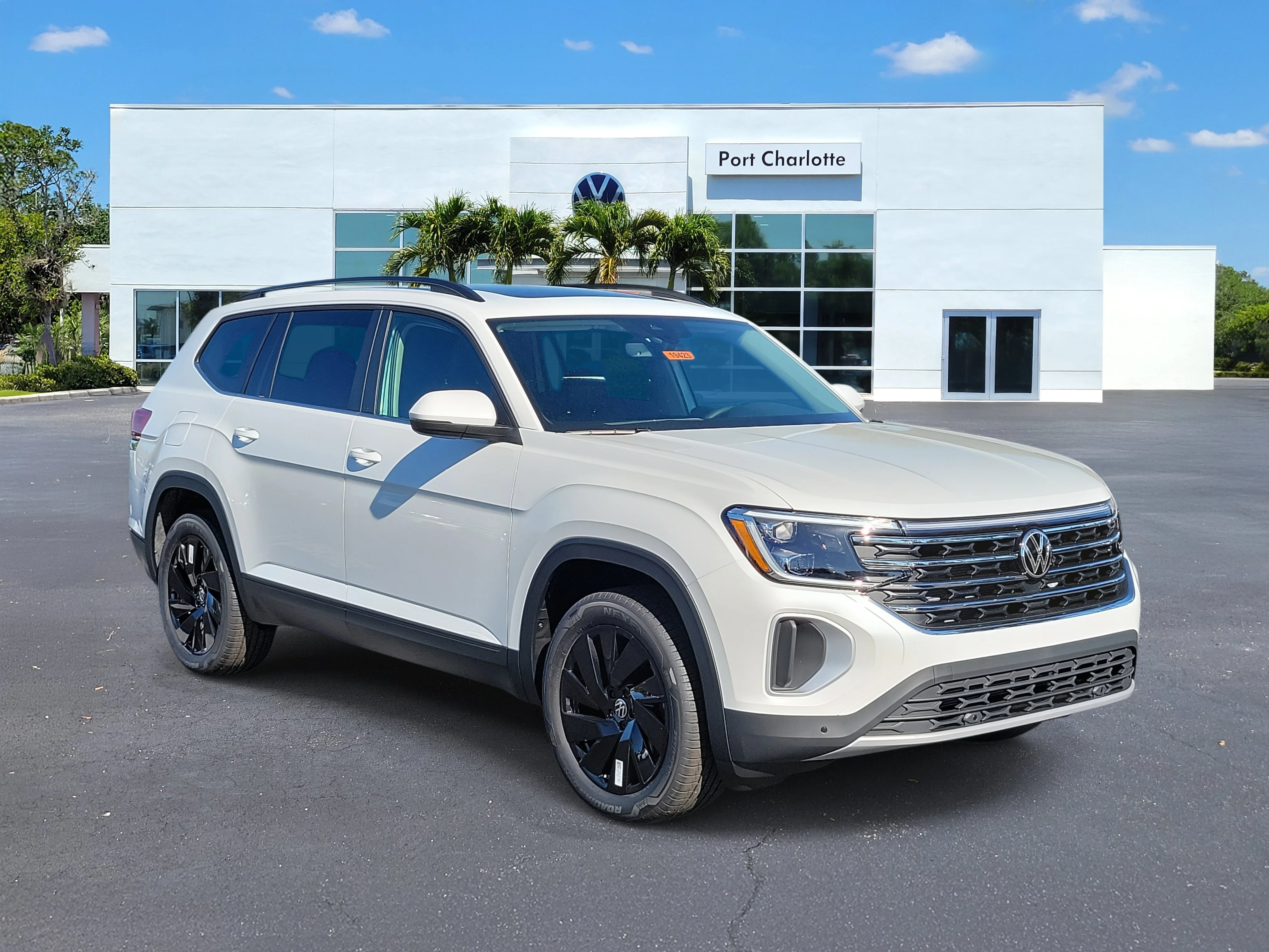 2026 Volkswagen Atlas SE w/Tech - Photo 32