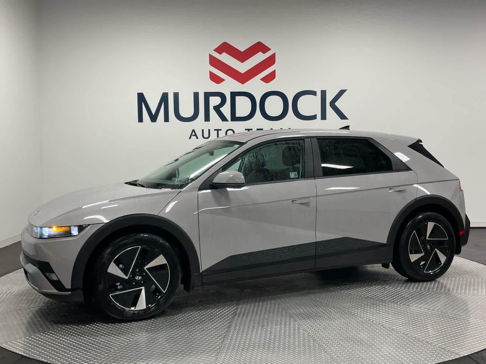 New 2026 Cyber Gray Hyundai SEL image 2