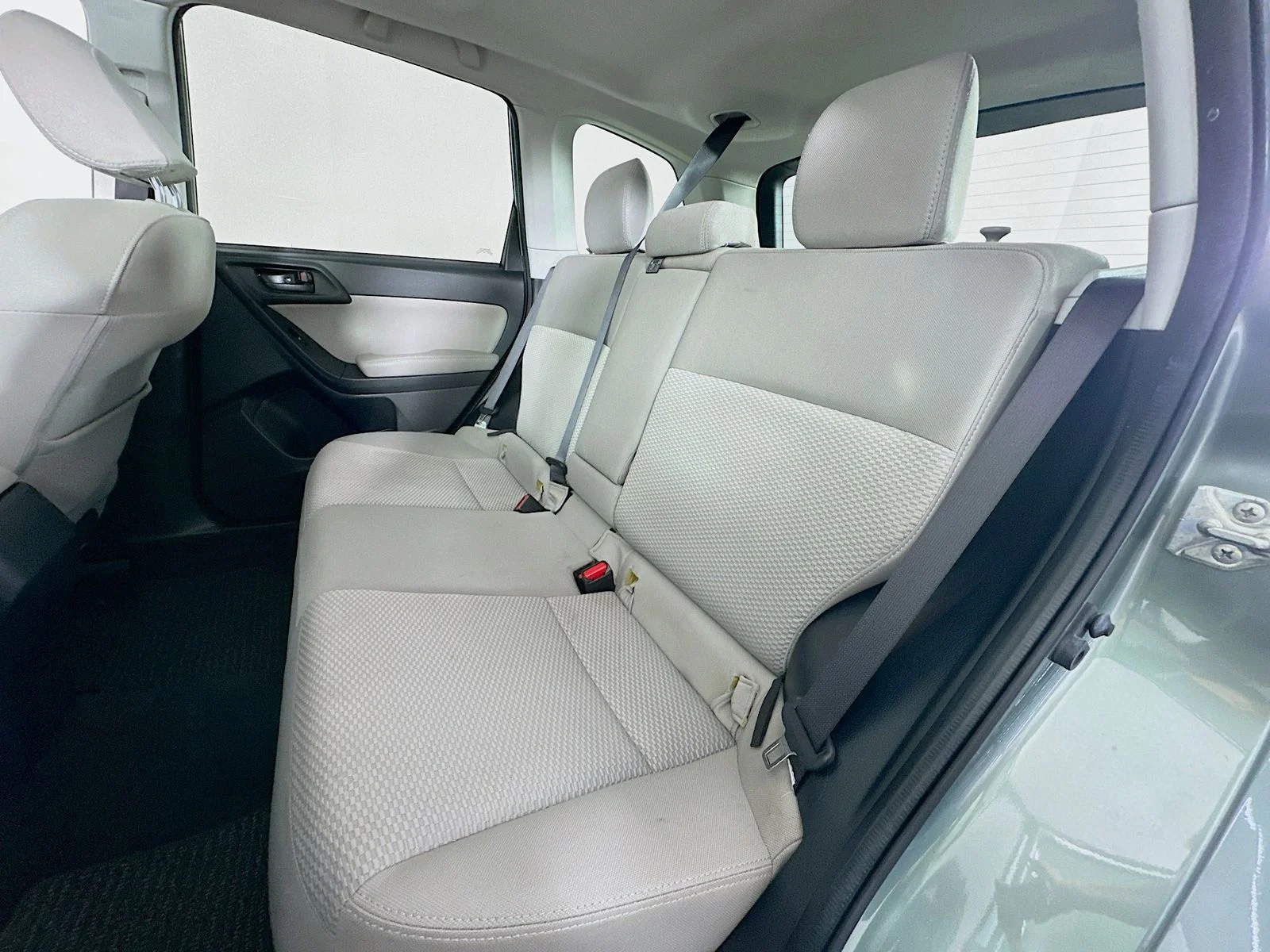 Used 2016 Jasmine Green Metallic Subaru 2.5i Premium image 24