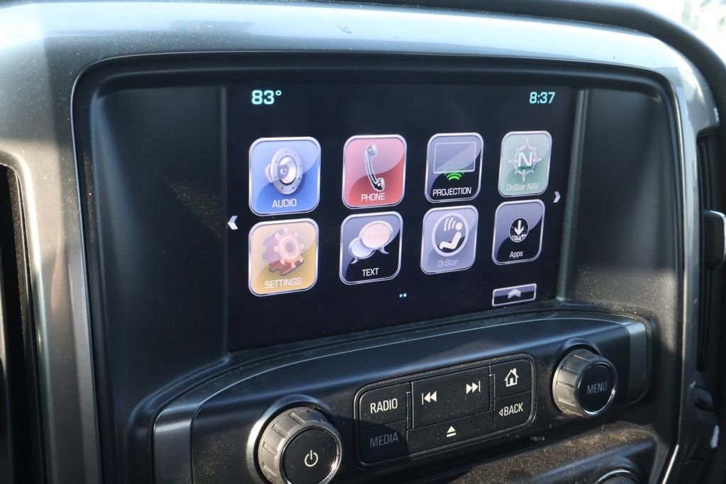 Used 2018 GRAPHITE METALLIC Chevrolet LT image 24
