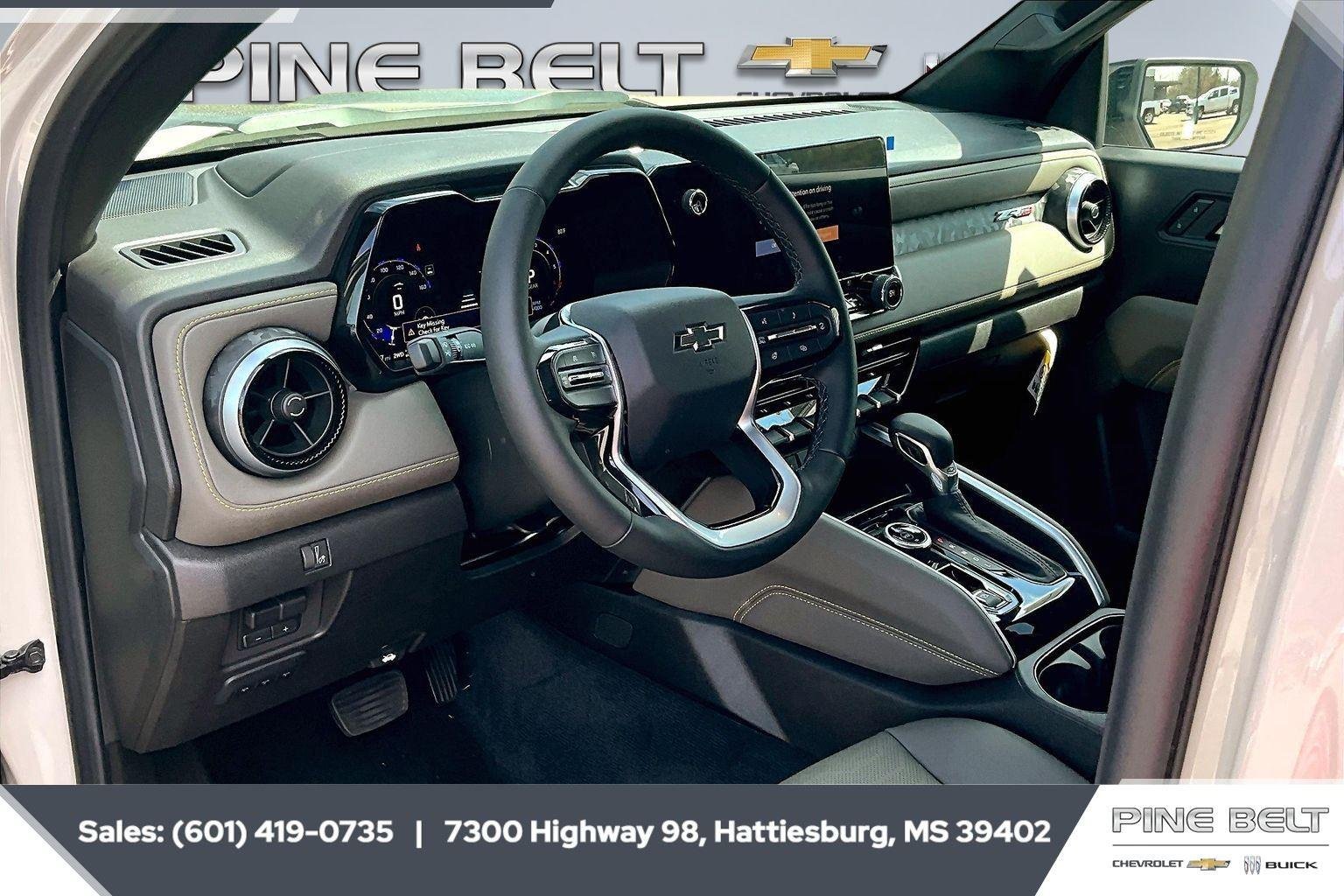 2026 Chevrolet Colorado ZR2 - Photo 15