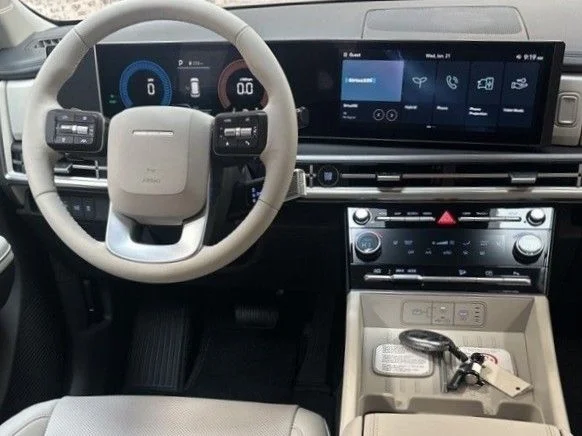 New 2026 Hampton Gray Hyundai SEL image 7