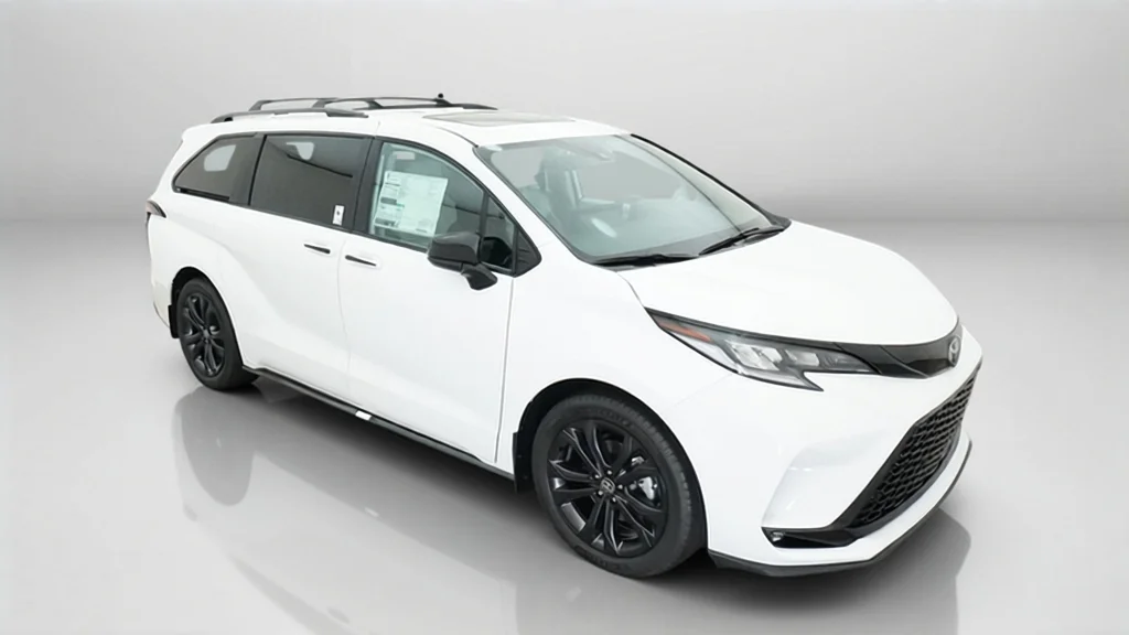 New 2026 Ice Cap Toyota XSE image 5