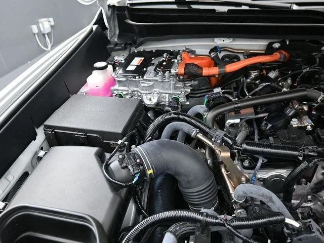 Used 2025 White Toyota TRD Off Road image 31