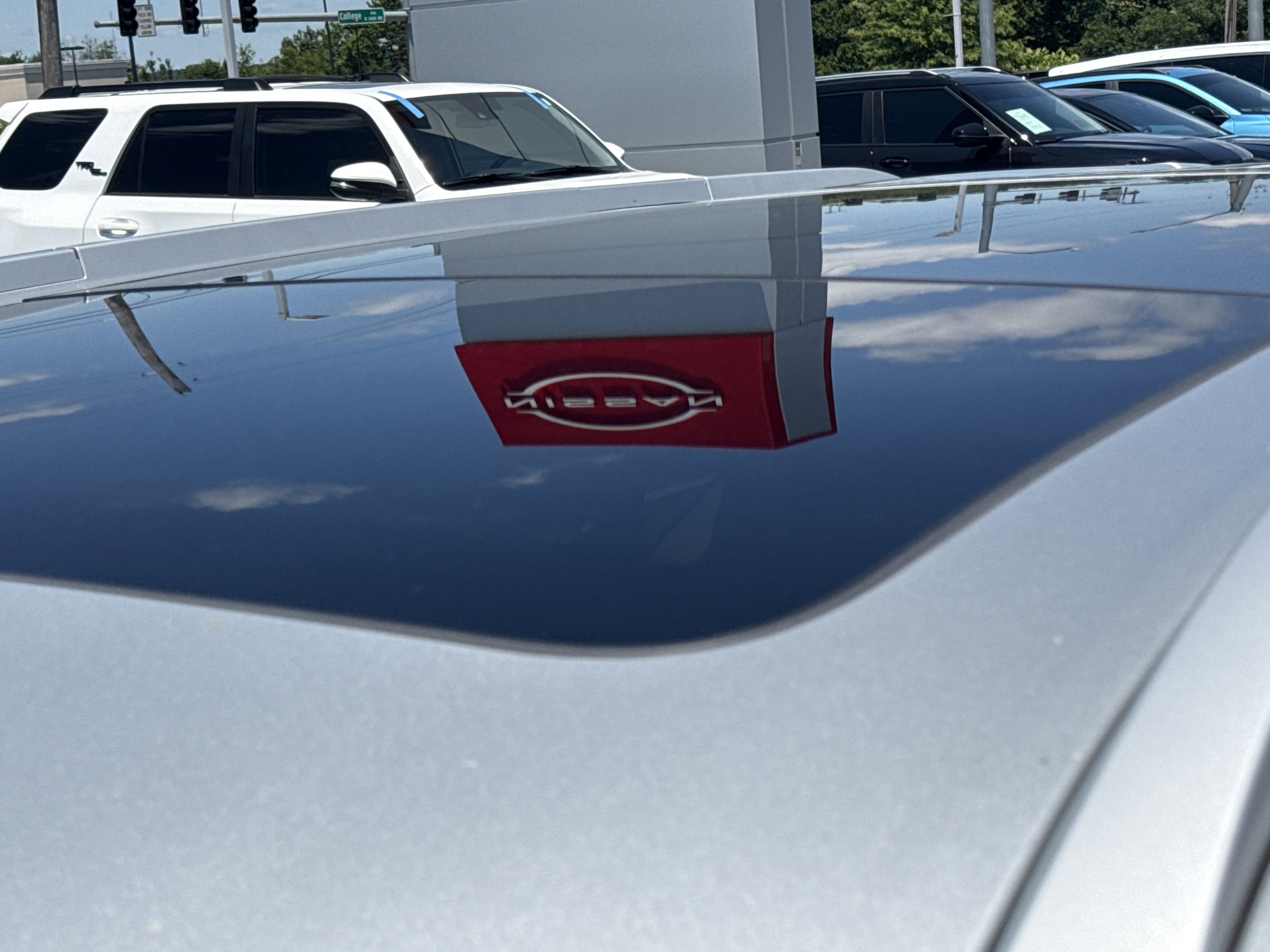 Used 2024 Brilliant Silver Metallic Nissan SV AWD image 15