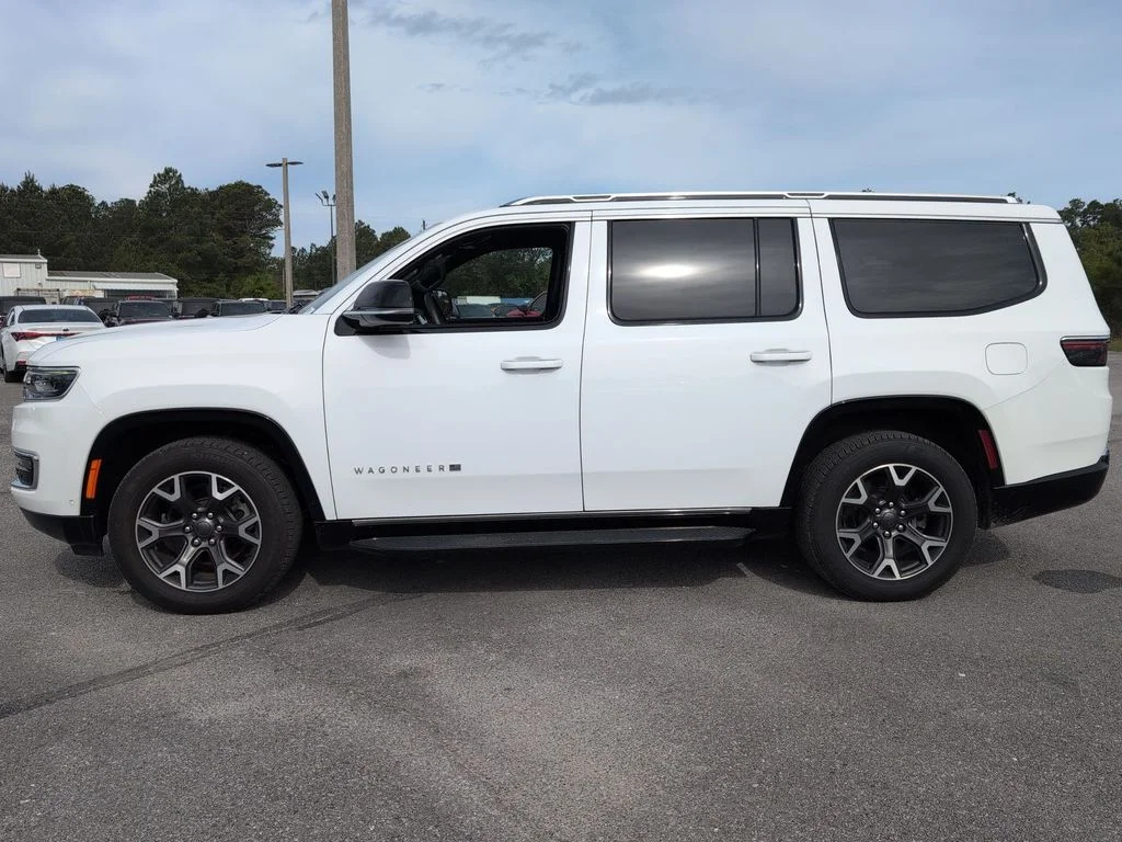 Used 2024 White Jeep Series III image 2
