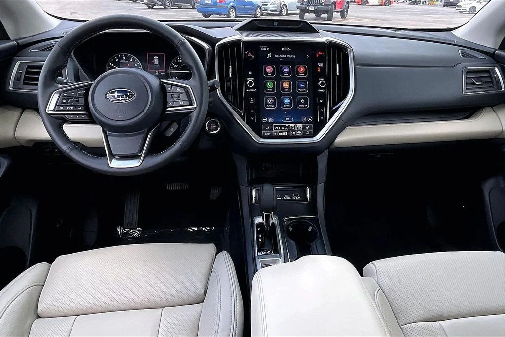 New 2026 CRYSTAL WHITE PEARL Subaru Limited 7-Passenger image 6